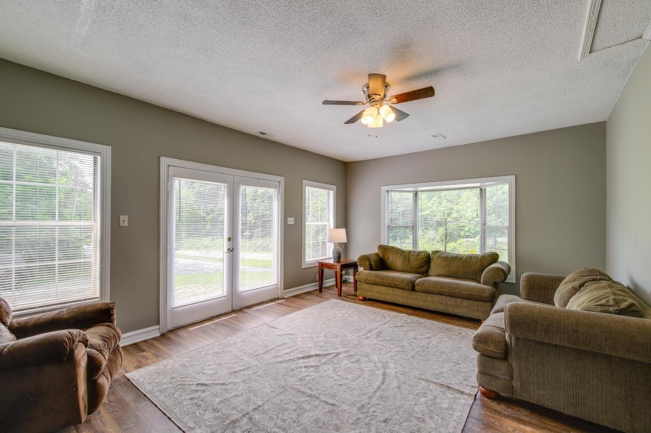 Huntsville Vacation Rental With Fire Pit Esterno foto